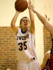 Junior Claire Cole tallied 10 points Thursday and 12 points Saturday.